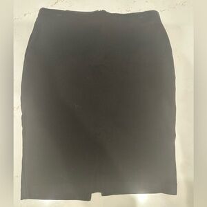 Quince black pencil skirt.  Size M great condition